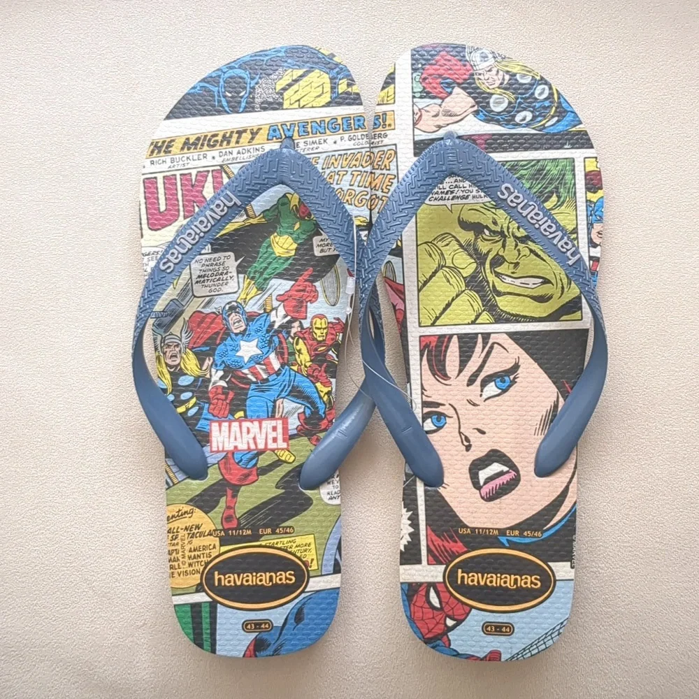 Havaianas x Marvel Comic Series Flipflops Sandals - size 11/12 M